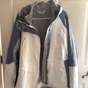 Gently used Columbia Core Interchange coat. Smoke free, pet free home.